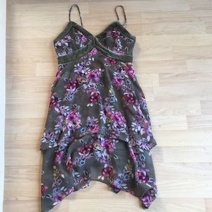 Velvet trim print sundress